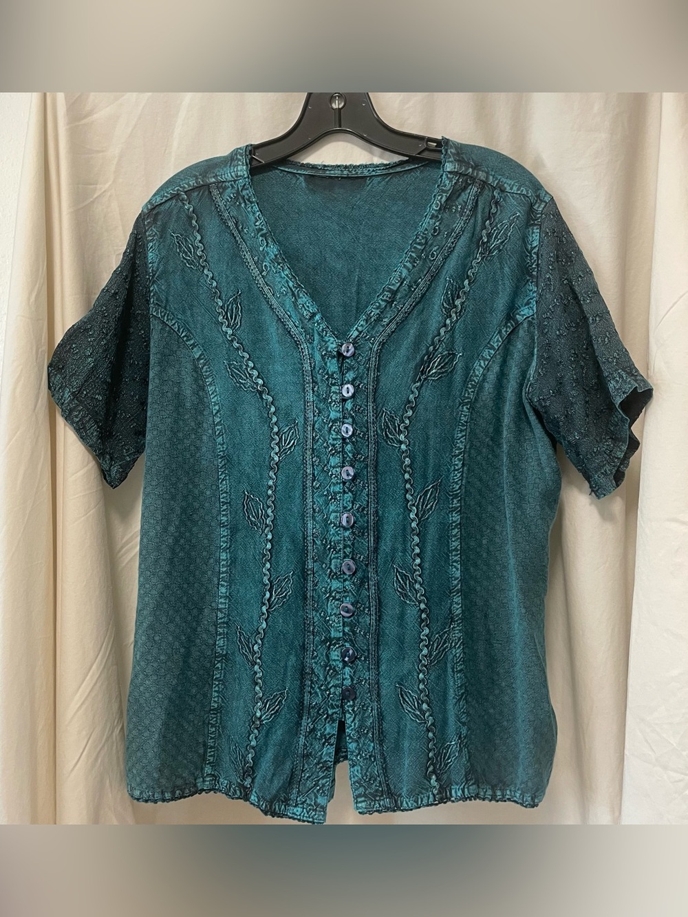 Vintage Teal Embroidered Button-Front Women's Top with Tie in Back